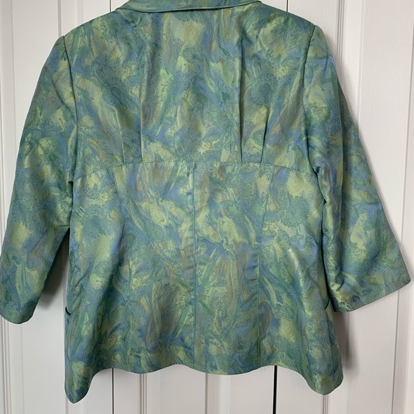 Gorgeous skirt suit. Jacket M skirt L - Picture 5 of 12